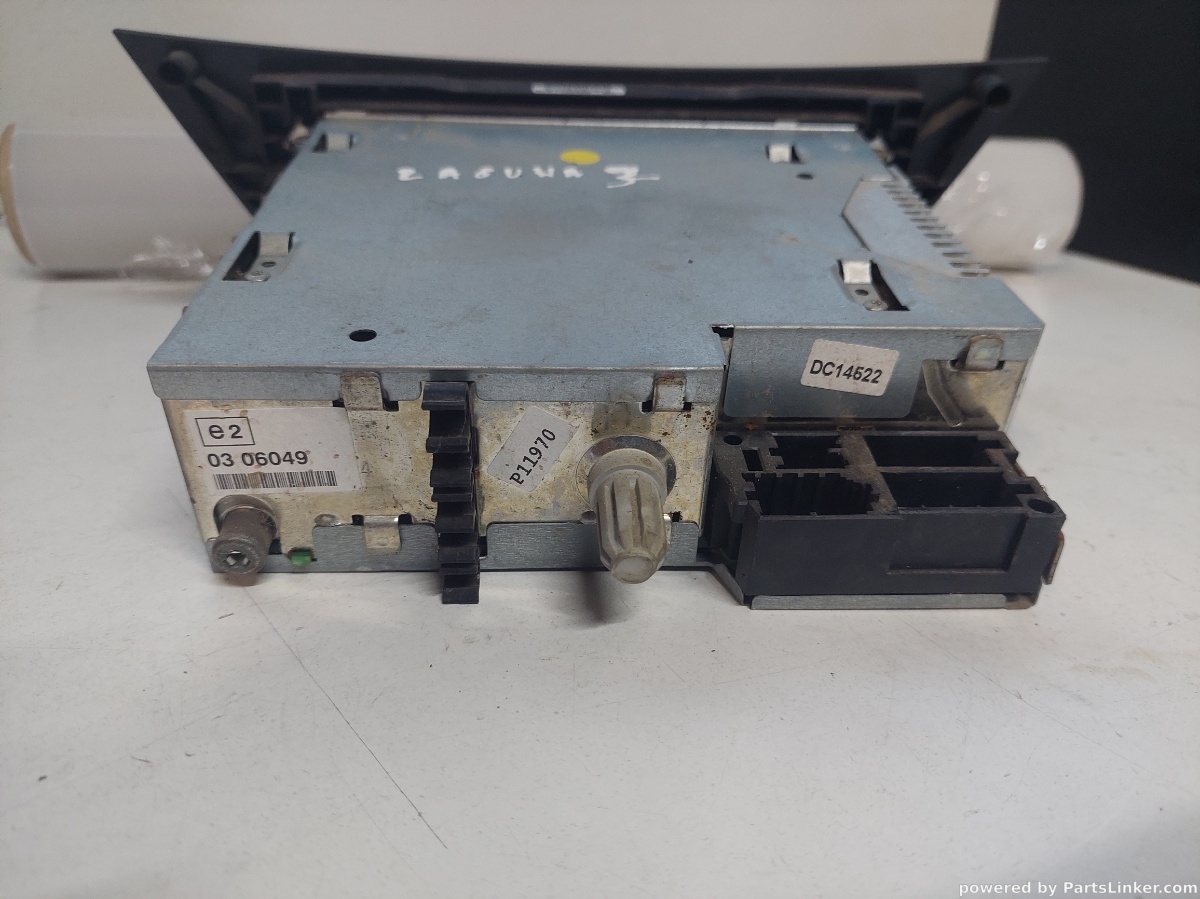 CD player auto RENAULT LAGUNA I (B56_, 556_) [ 1993 - 2002 ] OEM 281150013r – foto 2