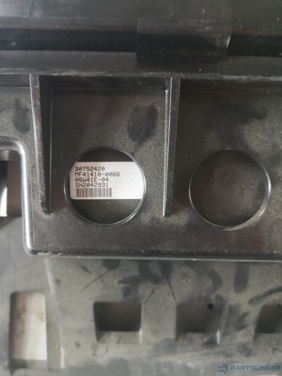 CD player auto VOLVO XC90 I (275) [ 2002 - 2015 ] OEM 30752420 – foto 3