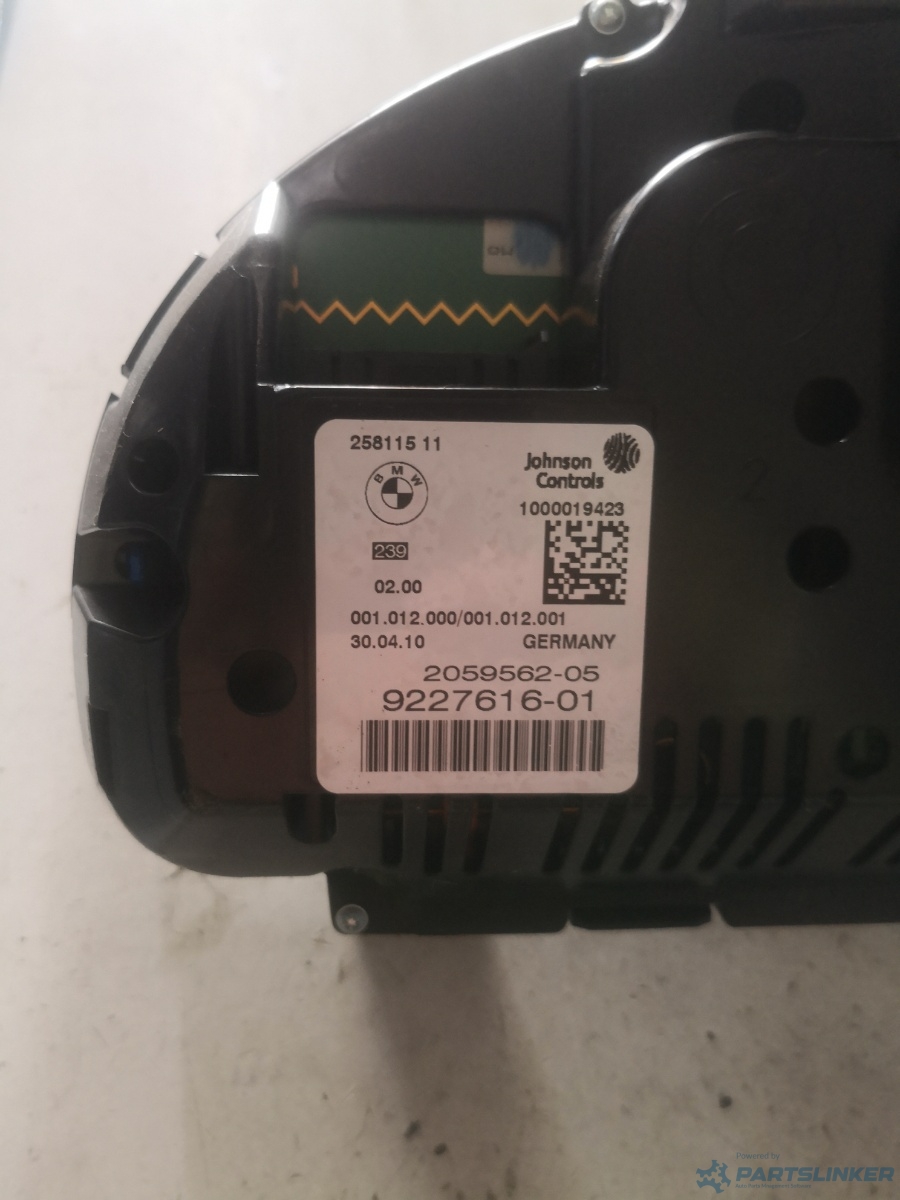 Ceasuri bord BMW 5 (F10) [ 2009 - 2016 ] OEM 922761601 – foto 3