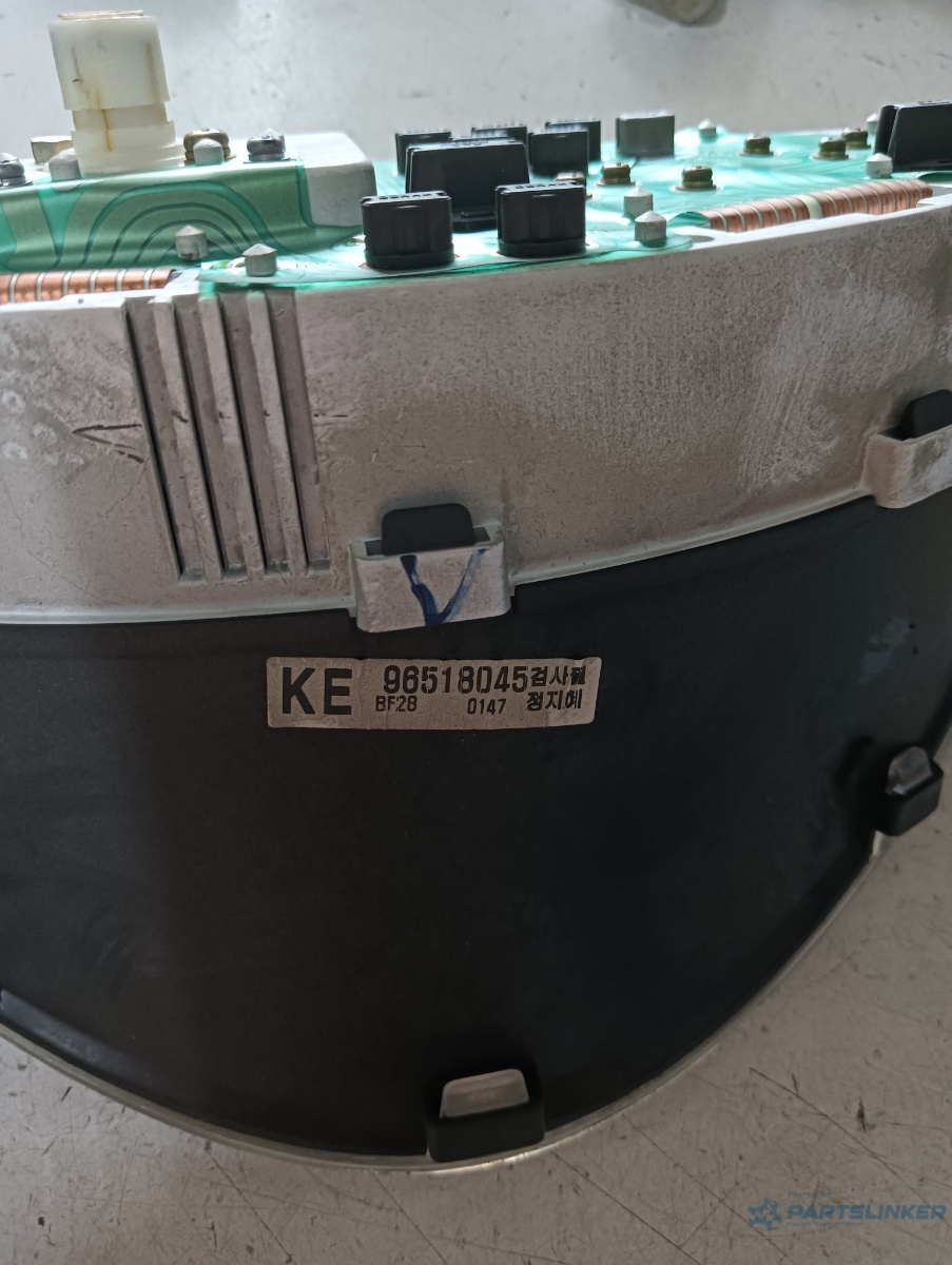 Ceasuri bord DAEWOO MATIZ (KLYA, M100, M150) [ 1998 - > ] OEM 96518045 – foto 2