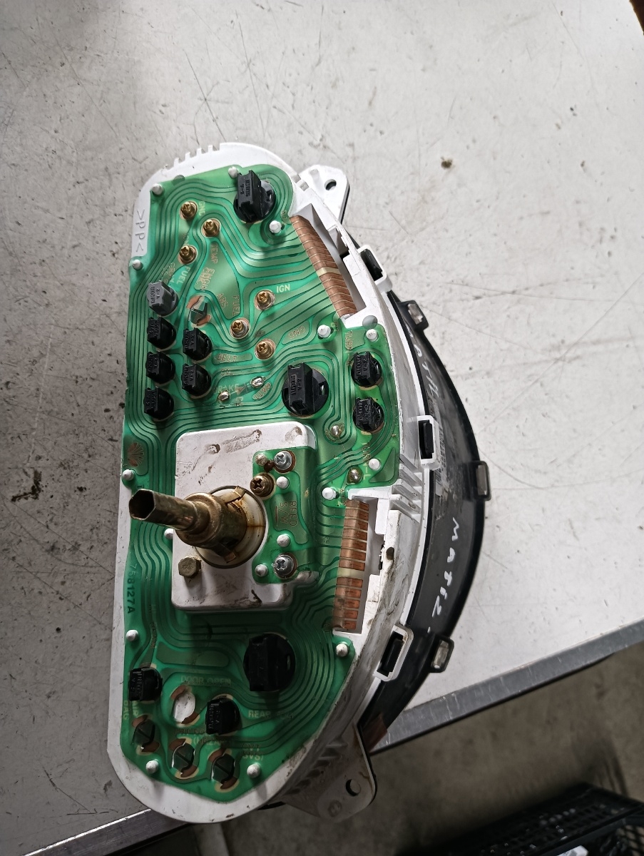 Ceasuri bord  DAEWOO MATIZ (KLYA, M100, M150) [ 1998 - > ] OEM 96518045 – foto 2
