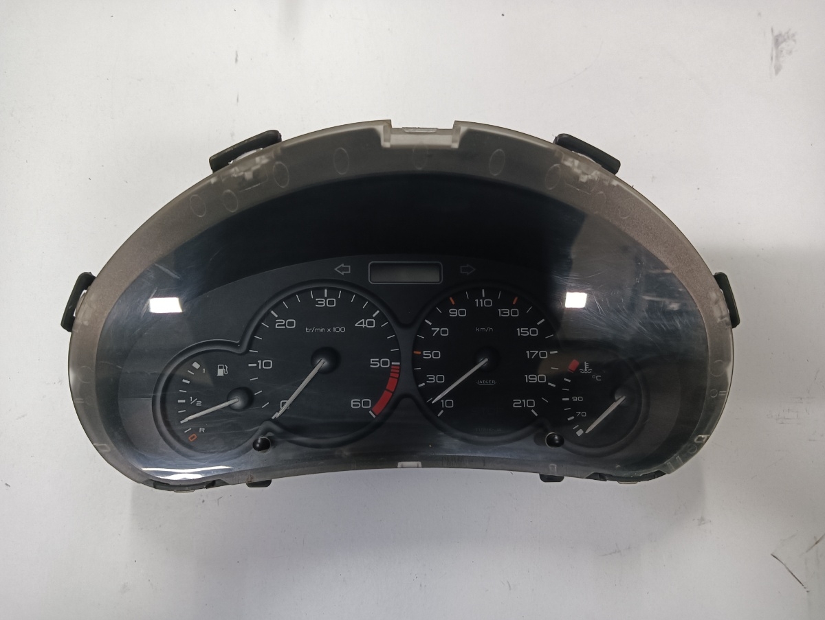 Ceasuri bord PEUGEOT 206 Hatchback 2A/C 1998 - > 9645096000