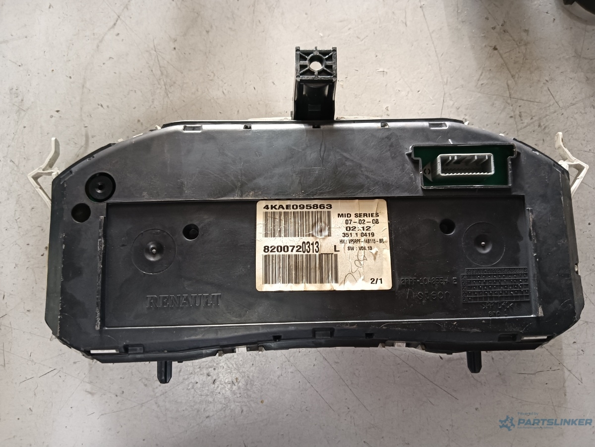 Ceasuri bord RENAULT MEGANE II Saloon (LM0/1_) [ 2003 - > ] OEM 8200720313l – foto 2