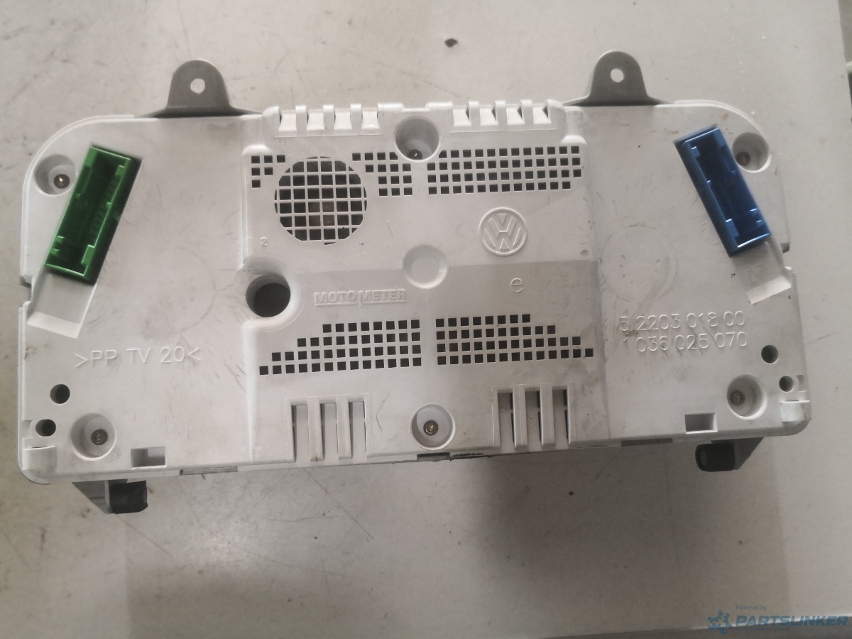 Ceasuri bord VOLKSWAGEN POLO (6N2) [ 1999 - 2001 ] OEM 5220301800 – foto 2