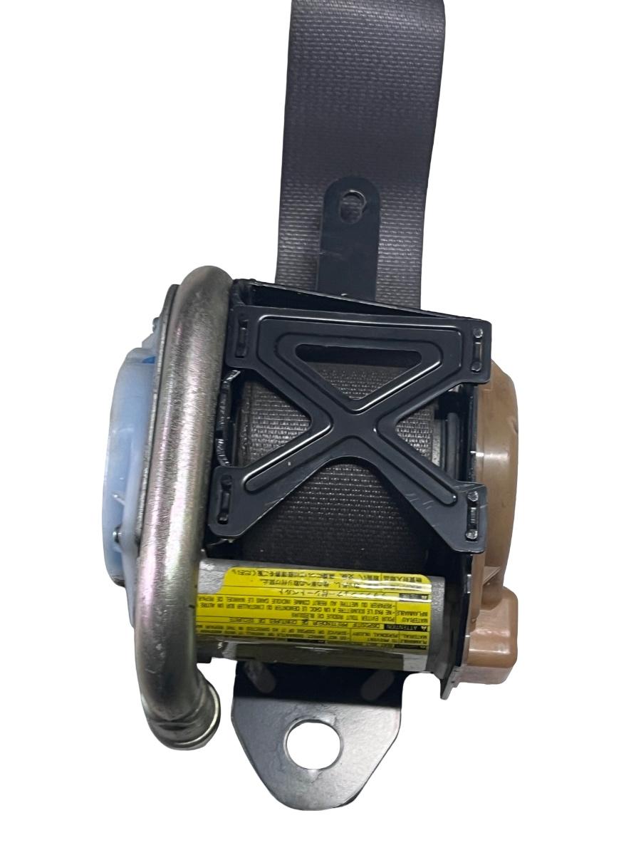 Centura de siguranta dreapta fata MAZDA 6 GG 2002 - 2008 – foto 2
