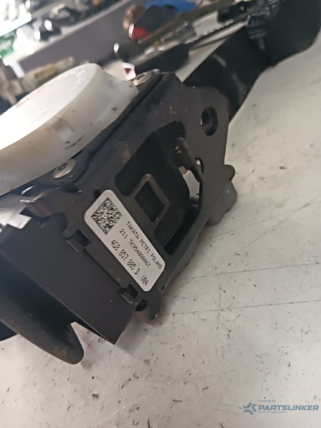 Centura siguranta dreapta spate AUDI A6/S6 IV Saloon (4G2, C7, 4GC) [ 2010 - 2018 ] OEM 4g8857805d – foto 2