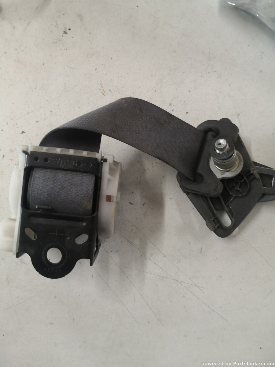 Centura siguranta dreapta spate TOYOTA LAND CRUISER J120 2004>  OEM Df4517db – foto 2