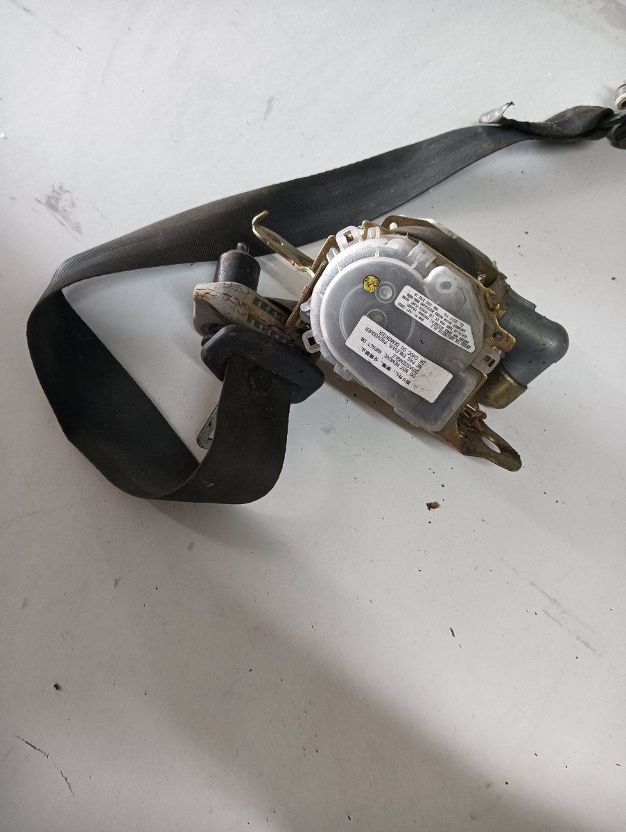 Centura siguranta  NISSAN MICRA III K12 2002 - 2010 stanga fata – foto 2
