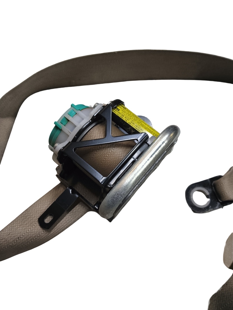 Centura siguranta  stanga fata TOYOTA LAND CRUISER 150 TRJ15_, KDJ15_, GRJ15_, GDJ15_ 2009 - > – foto 2