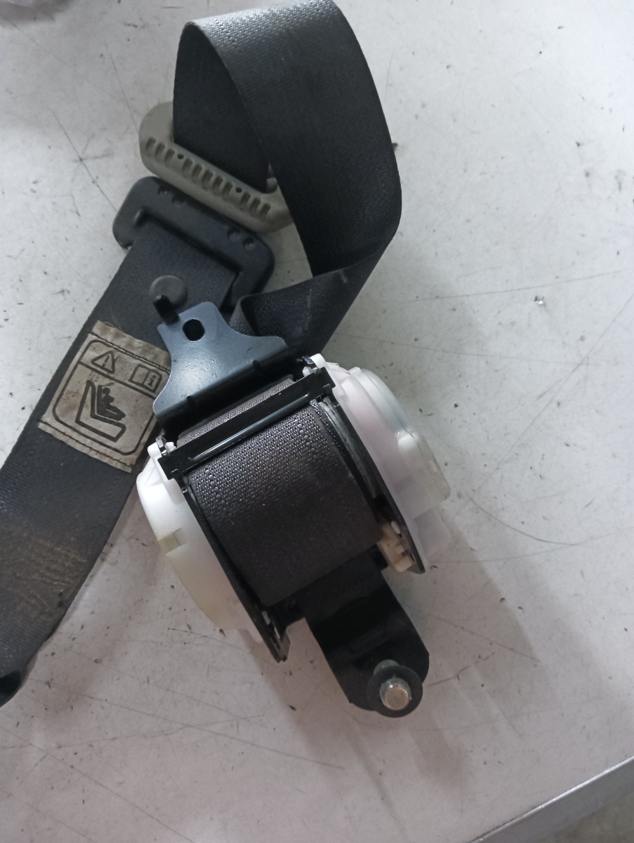 Centura siguranta stanga spate HONDA CIVIC VIII Hatchback (FN, FK) [ 2005 - > ] OEM 501v9701e8 – foto 2