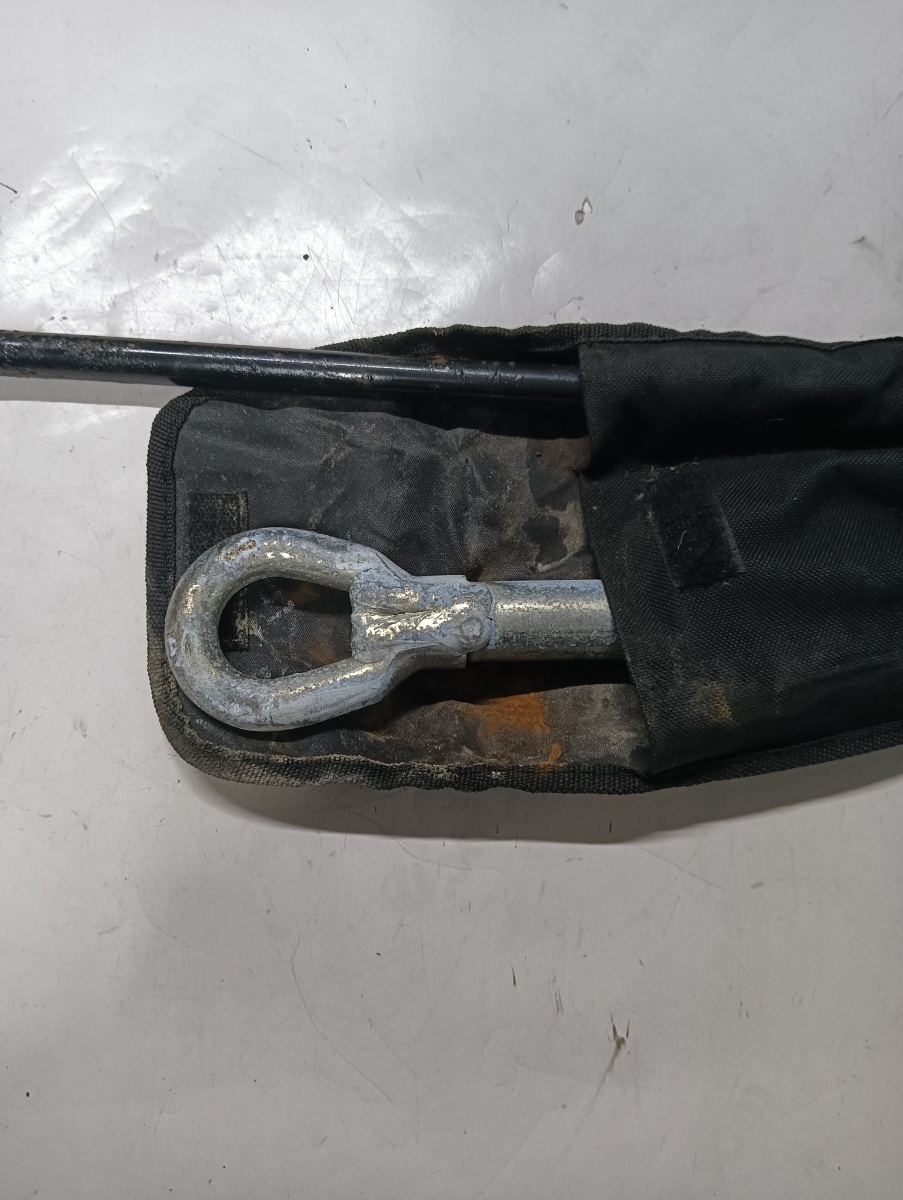 Cheie Roti/carlig tractare  AUDI A7 Sportback 4GA, 4GF 2010 - 2018 – foto 3