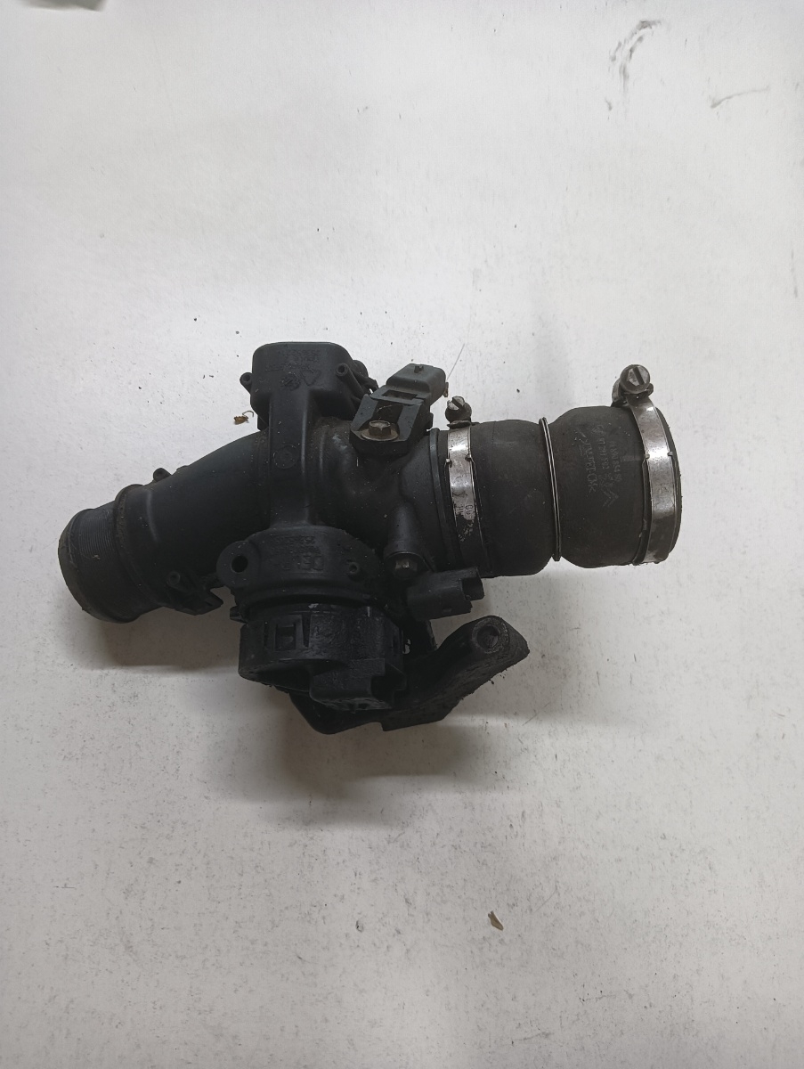 Clapeta acceleratie  CITROËN C4 Picasso I UD_ 2006 - 2013 1.6 HDi 9HY (DV6TED4), 9HZ (DV6TED4) 9660030460 – foto 2
