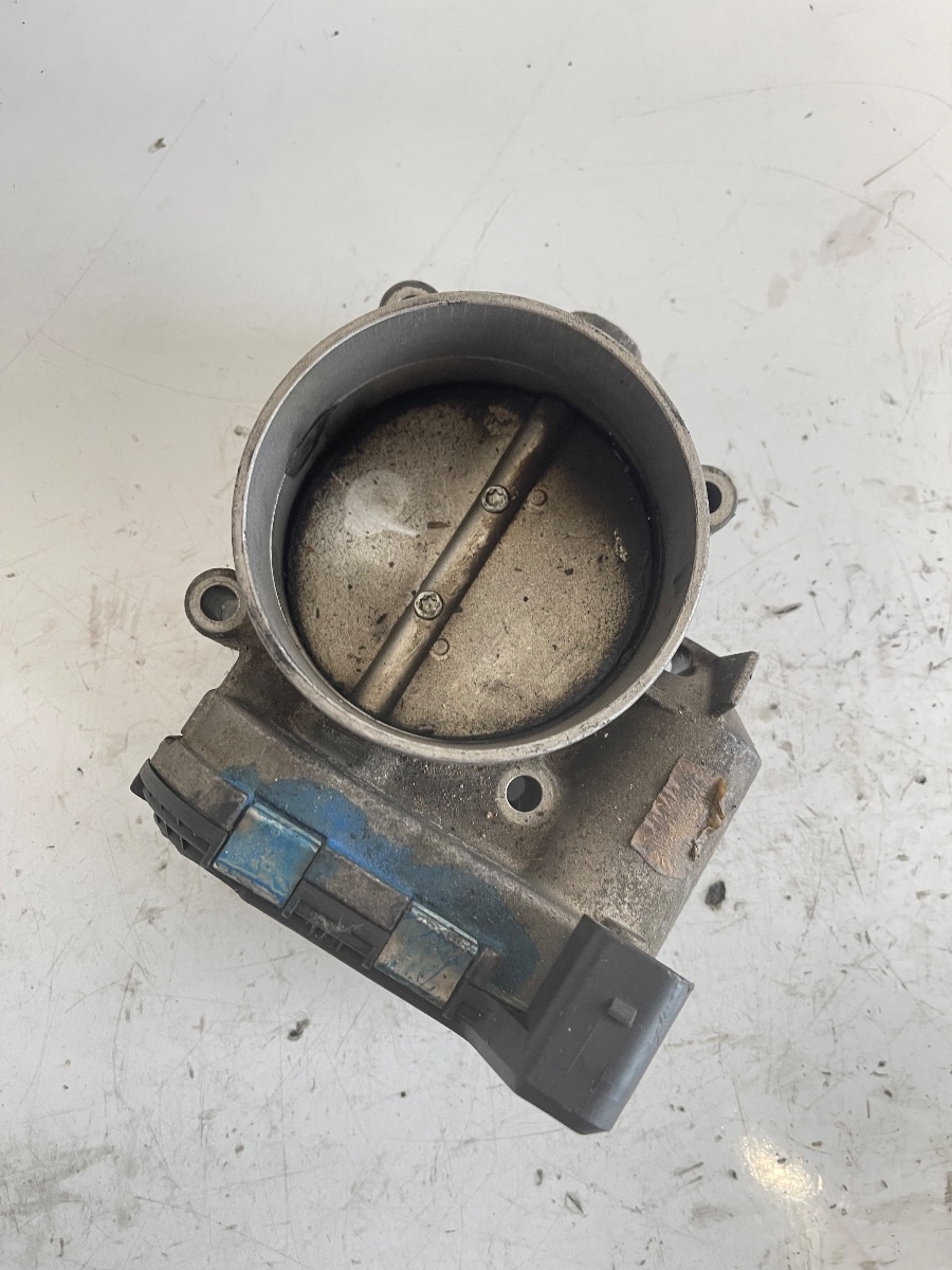 Clapeta de acceleratie  AUDI A8 II 4E2, 4E8 2002 - 2010 4.2TFSI 077133062A – foto 3