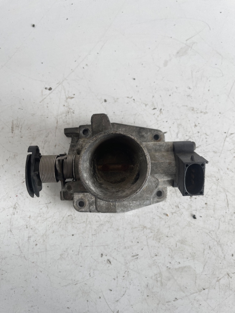 Clapeta de acceleratie  FORD KA RB_ 1996 - 2008 1.3B 96BF-9E927-EA – foto 2