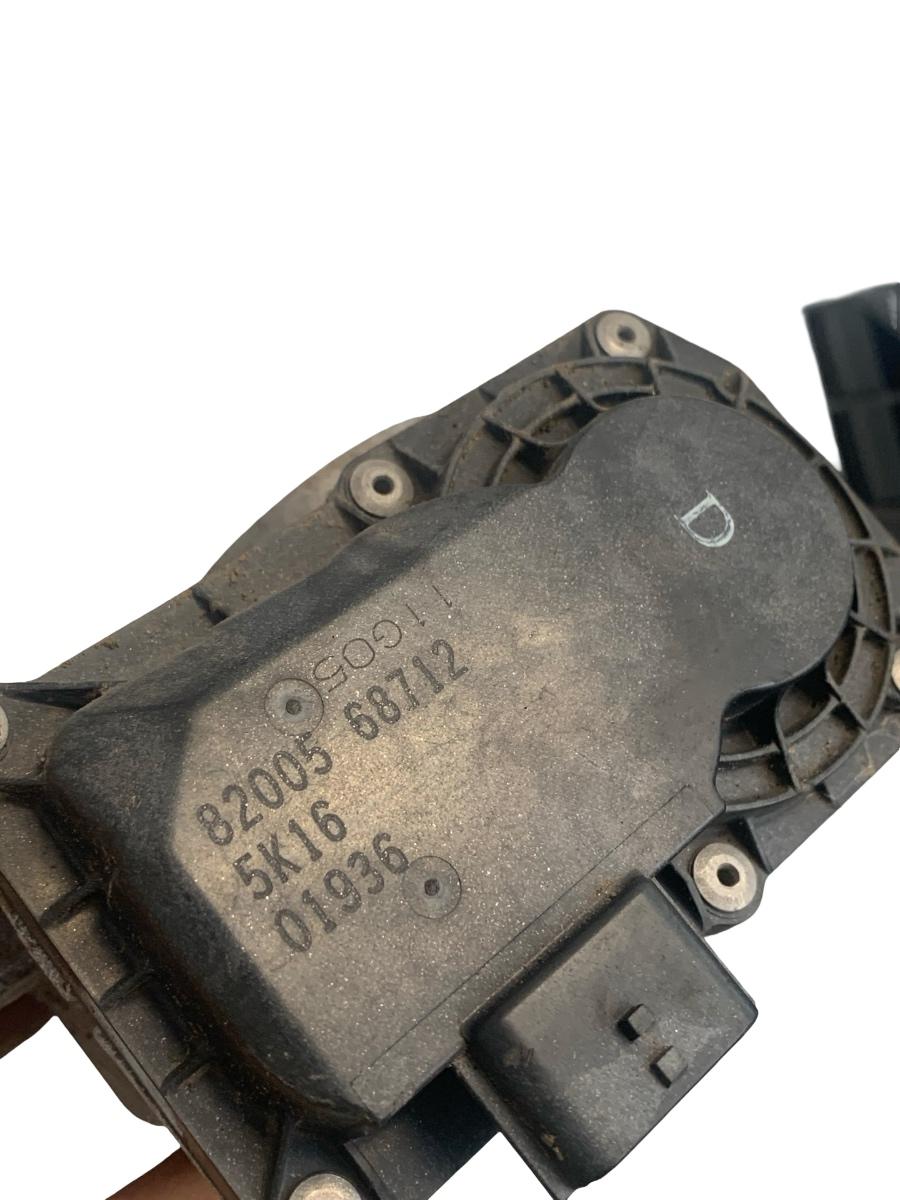 Clapeta de acceleratie RENAULT CLIO III Box SB_, SR_ 2005 - 2010 1.2i 8200568712 – foto 2