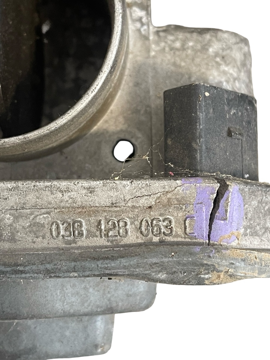 Clapeta de acceleratie VOLKSWAGEN CADDY II Box 9K9A 1995 - 2004 1.9 SDI AEY, AYQ 03B128063C – foto 3