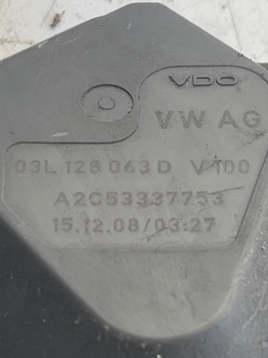 Clapeta de acceleratie VOLKSWAGEN PASSAT B6 2005 - 2010 2.0TDI CBA 03L128063D – foto 2