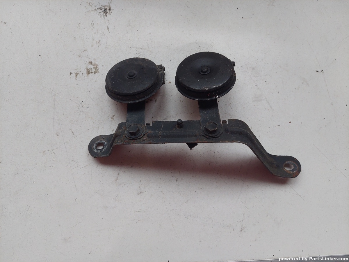 Claxon TOYOTA LAND CRUISER 100 FZJ1_, UZJ1_ 1998 - 2008 – foto 2
