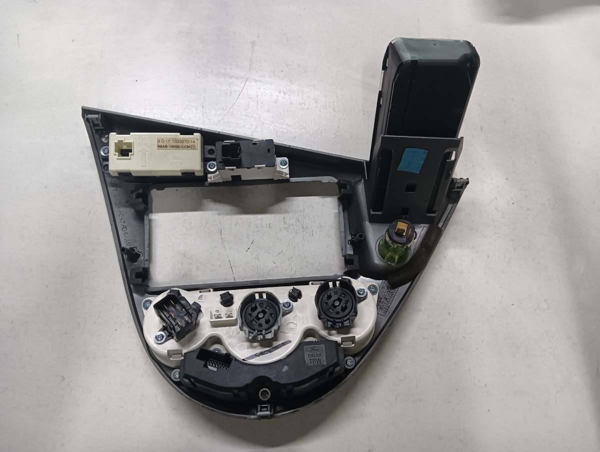 Climatizare FORD FOCUS Estate DNW 1999 - 2007 – foto 2