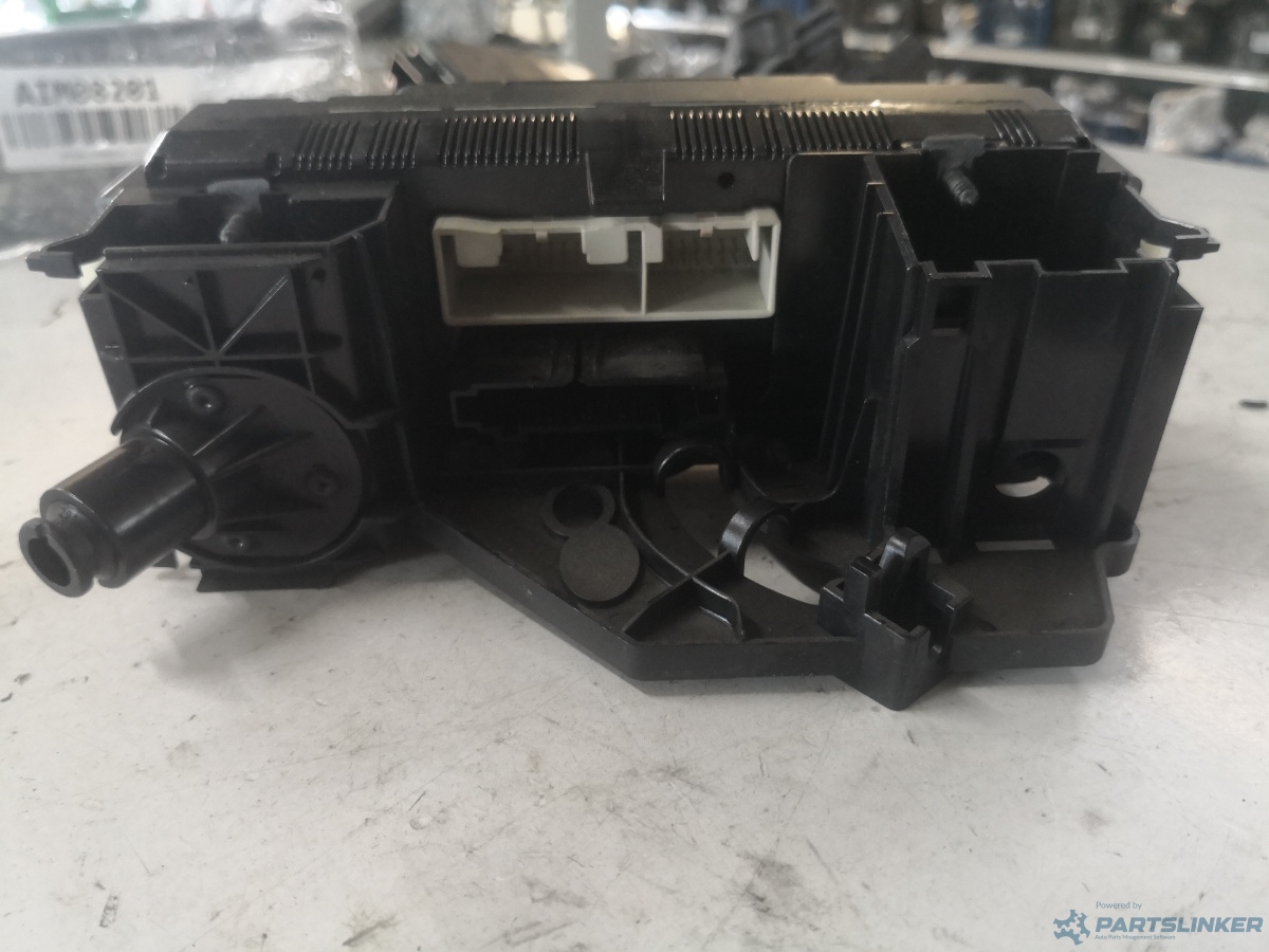 Climatizare VOLKSWAGEN GOLF V (1K1) [ 2003 - 2009 ] – foto 2