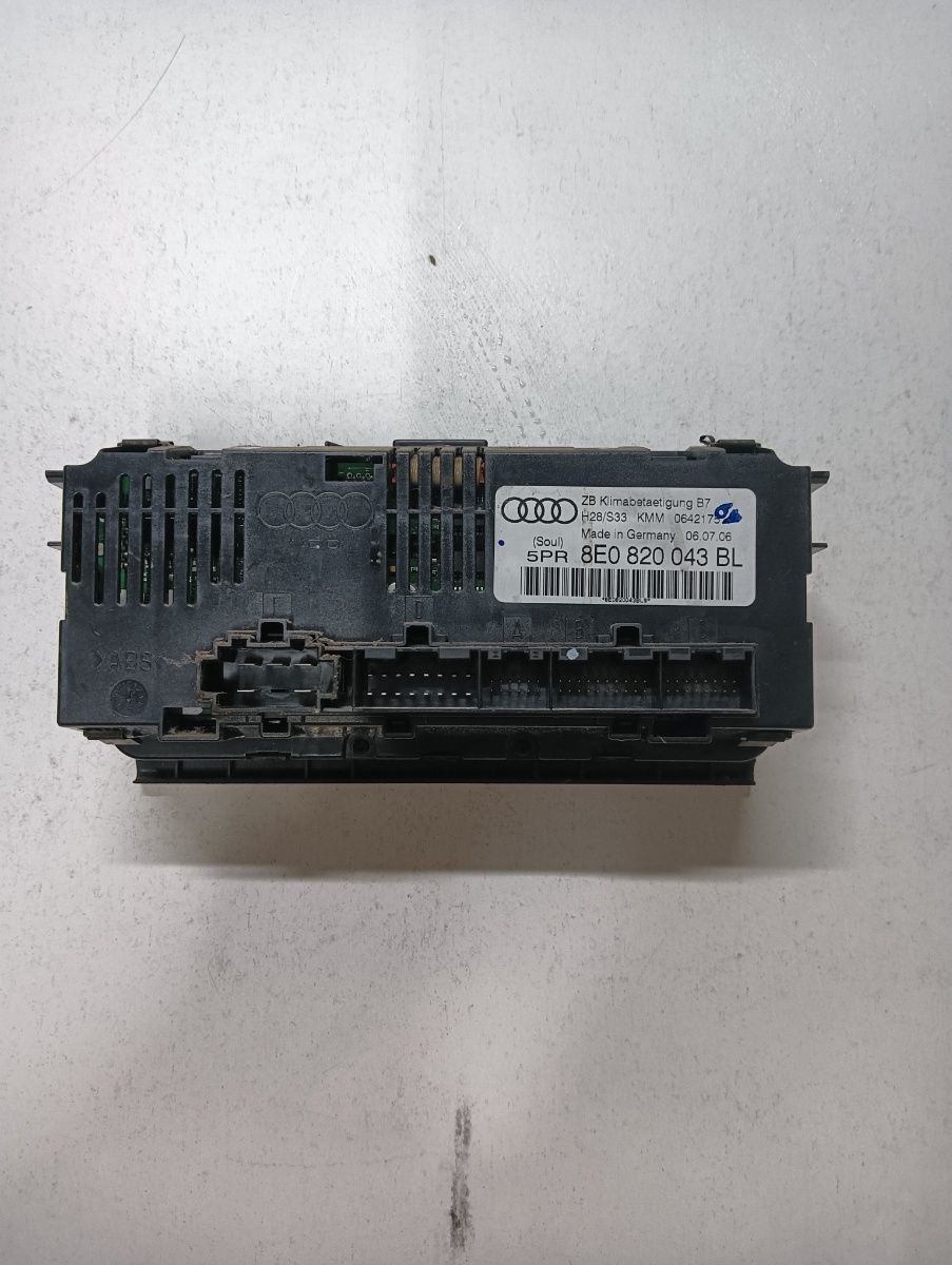 Climatronic  AUDI A4 III 8EC, B7 2004 - 2008 8e0820043bl – foto 2
