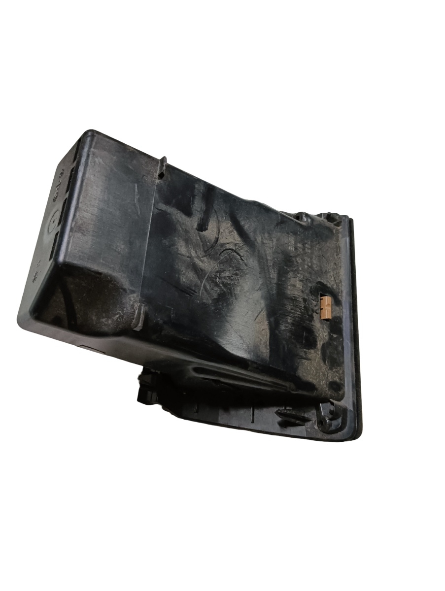 Compartiment de depozitare  BMW 7 V F01, F02, F03, F04 2008 - 2015 – foto 2