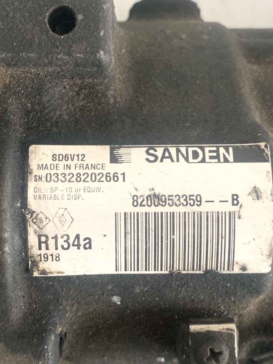 Compresor  AC 1.5DCI RENAULT KANGOO Express FW0/1_ 2008 - >  OEM 03328202661 / 8200953359 – foto 4