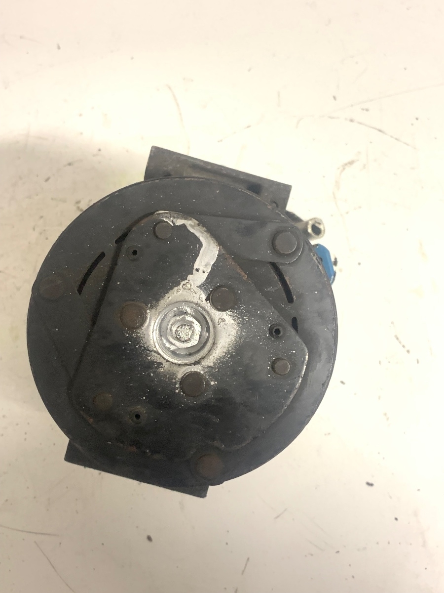Compresor  AC 1.9D OPEL VECTRA C Z02 2002 - 2009 OEM 13197197 – foto 2