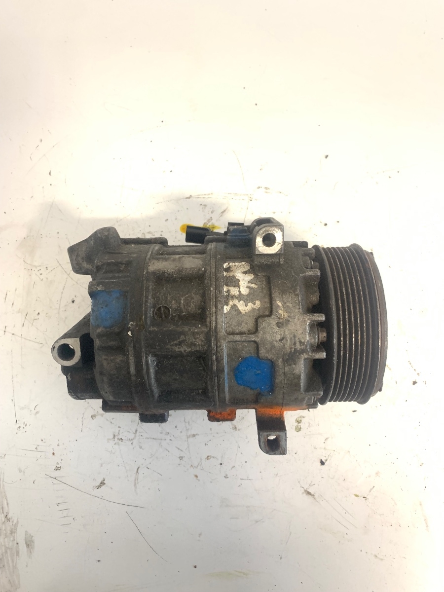 Compresor  AC  2.0DCI RENAULT TRAFIC II  2001 - > 8200454172B – foto 2