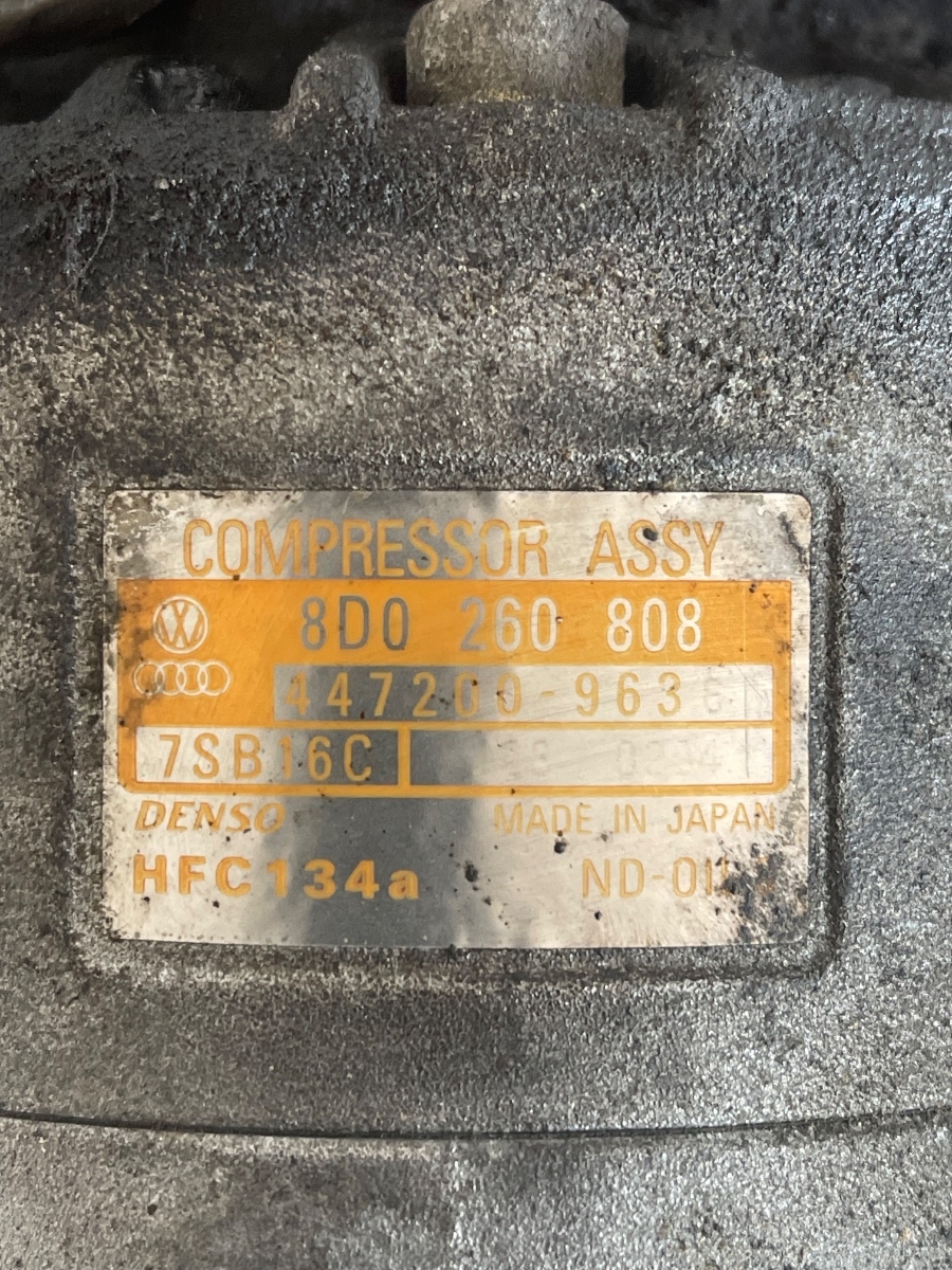 Compresor  AC AUDI A4 Saloon 8D2, B5 1994 - 2001 1.6 AHL 8D0260808 – foto 3