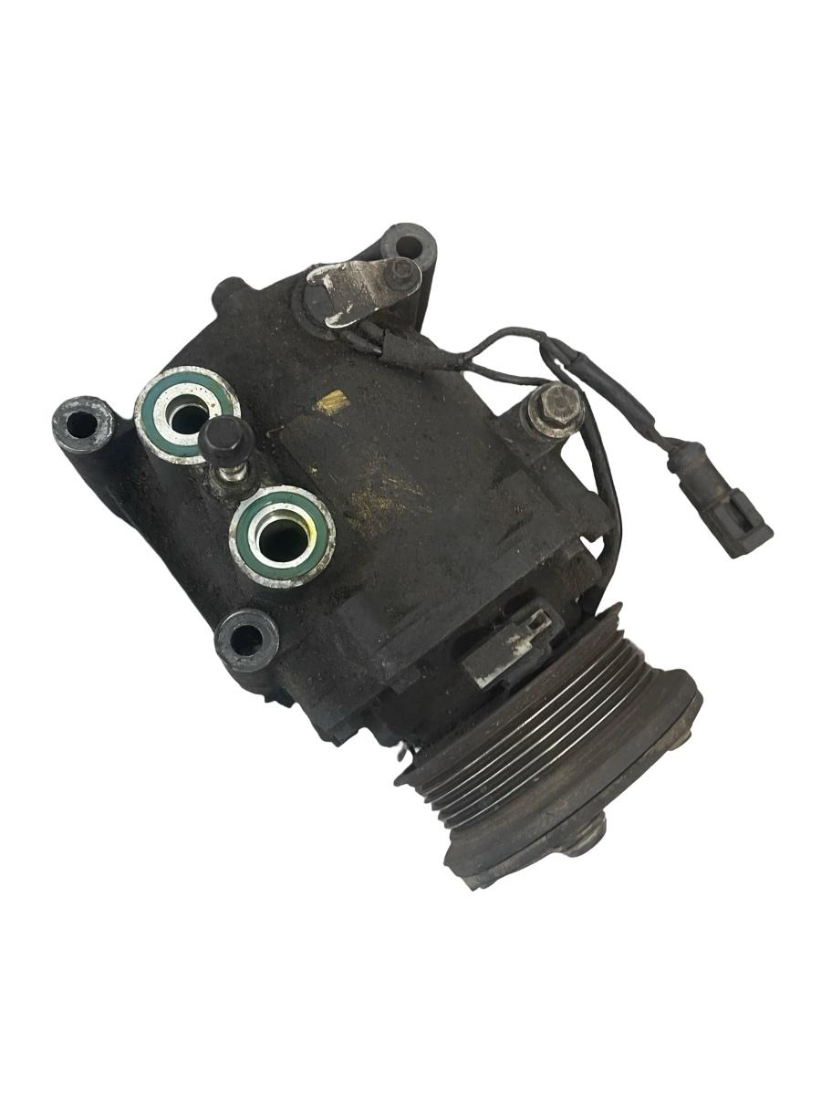 Compresor AC FORD FOCUS Hatchback DAW, DBW 1998 - 2007 1.8 TDDI