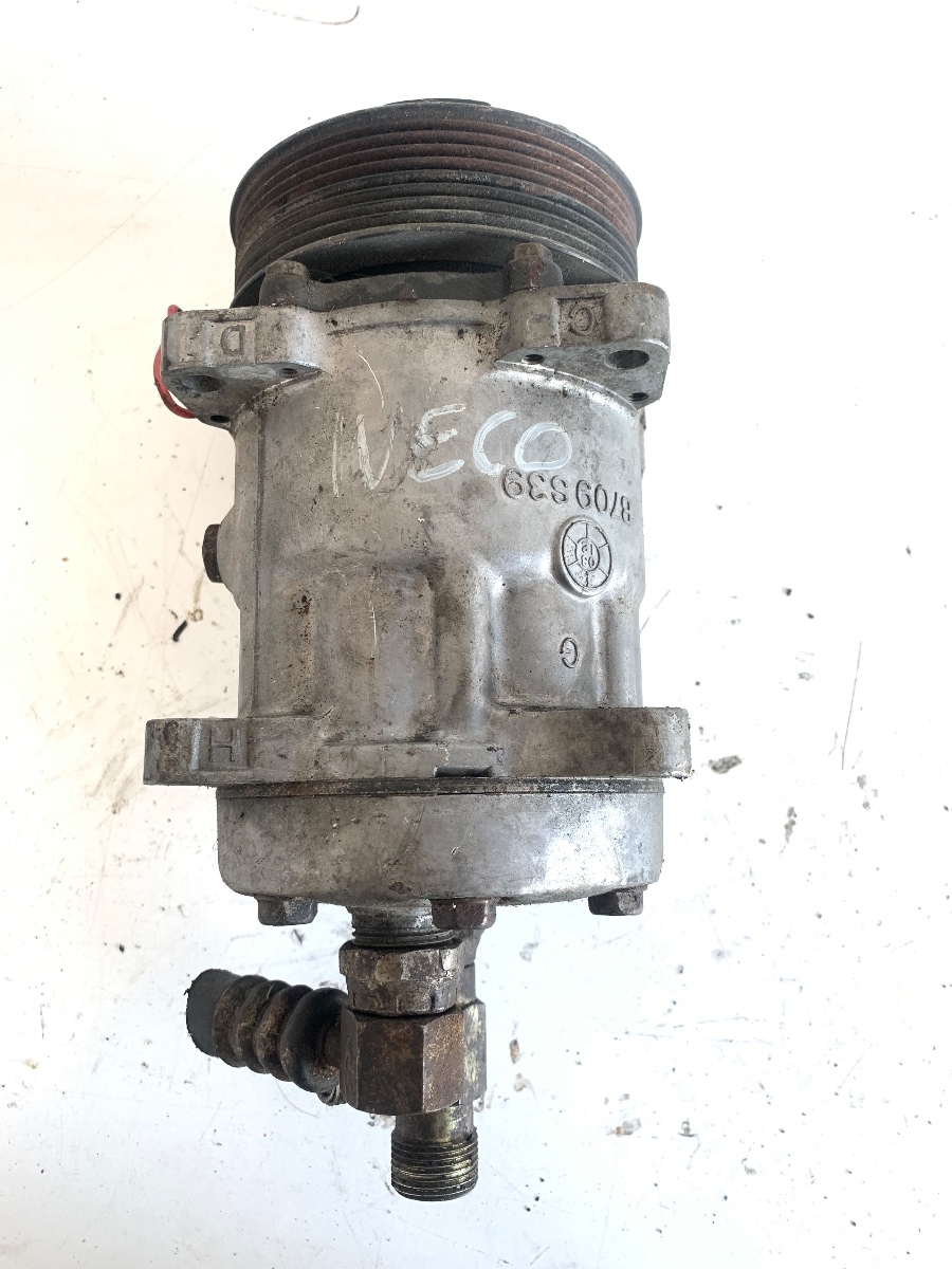 Compresor  AC IVECO 2011 3.0d – foto 2