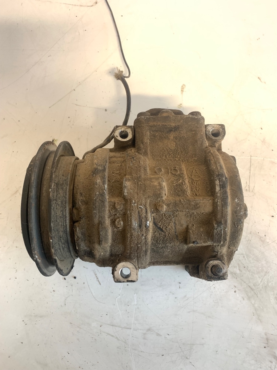 Compresor  AC KIA SPORTAGE K00 1994 - 2004 2.0 i 16V FE (16V) – foto 3