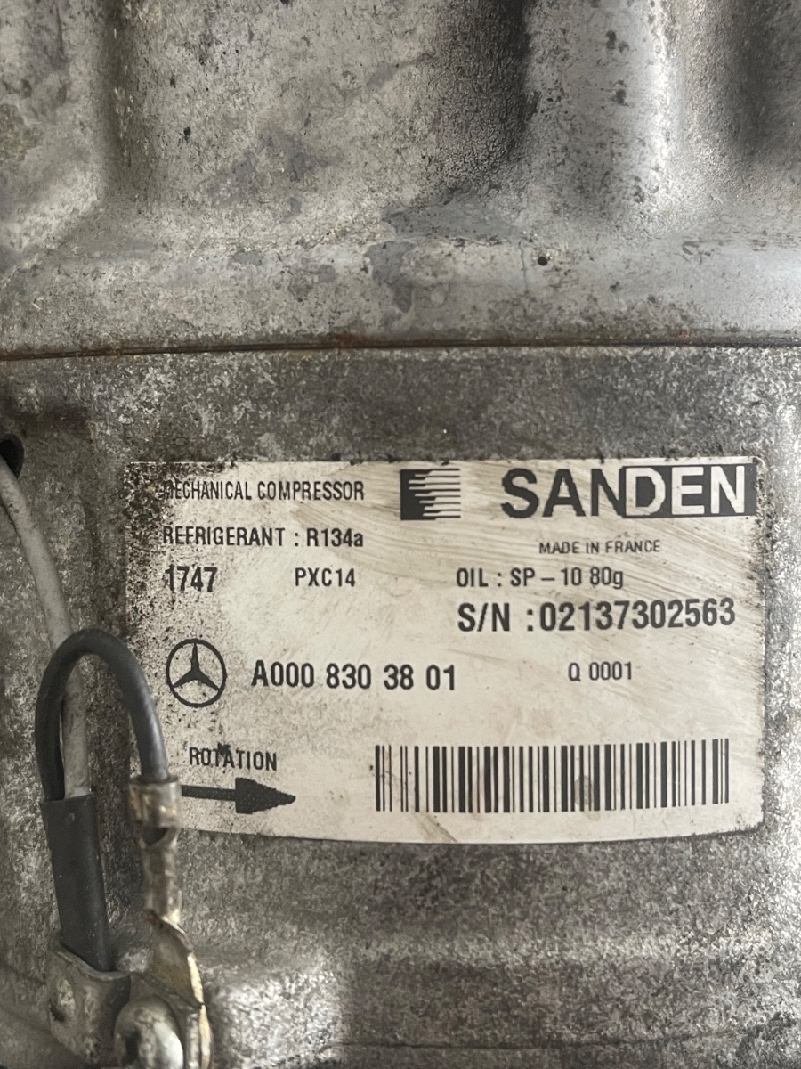Compresor  AC MERCEDES-BENZ C-CLASS W205 2013 - > A0008303801 – foto 4
