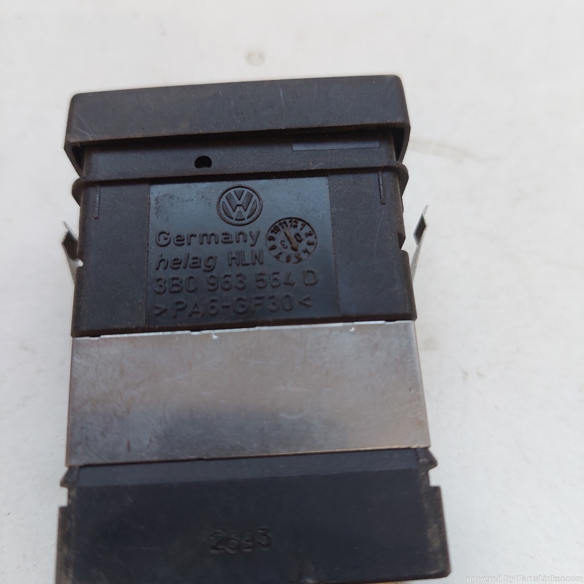 Comutator incalzire scaun VOLKSWAGEN PASSAT 3C2 2005 - 2010 3b0963564d – foto 2