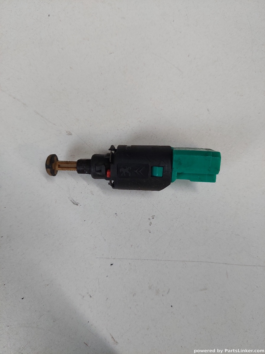 Comutator lumini frana PEUGEOT 407 SW (6E_) [ 2004 - 2010 ] OEM 9650688480 – foto 2