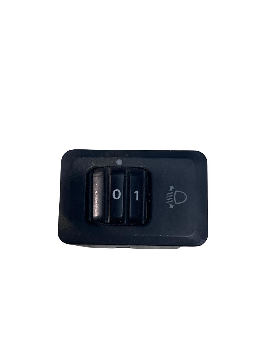 Comutator reglaj nivel faruri MITSUBISHI L200 - 2001