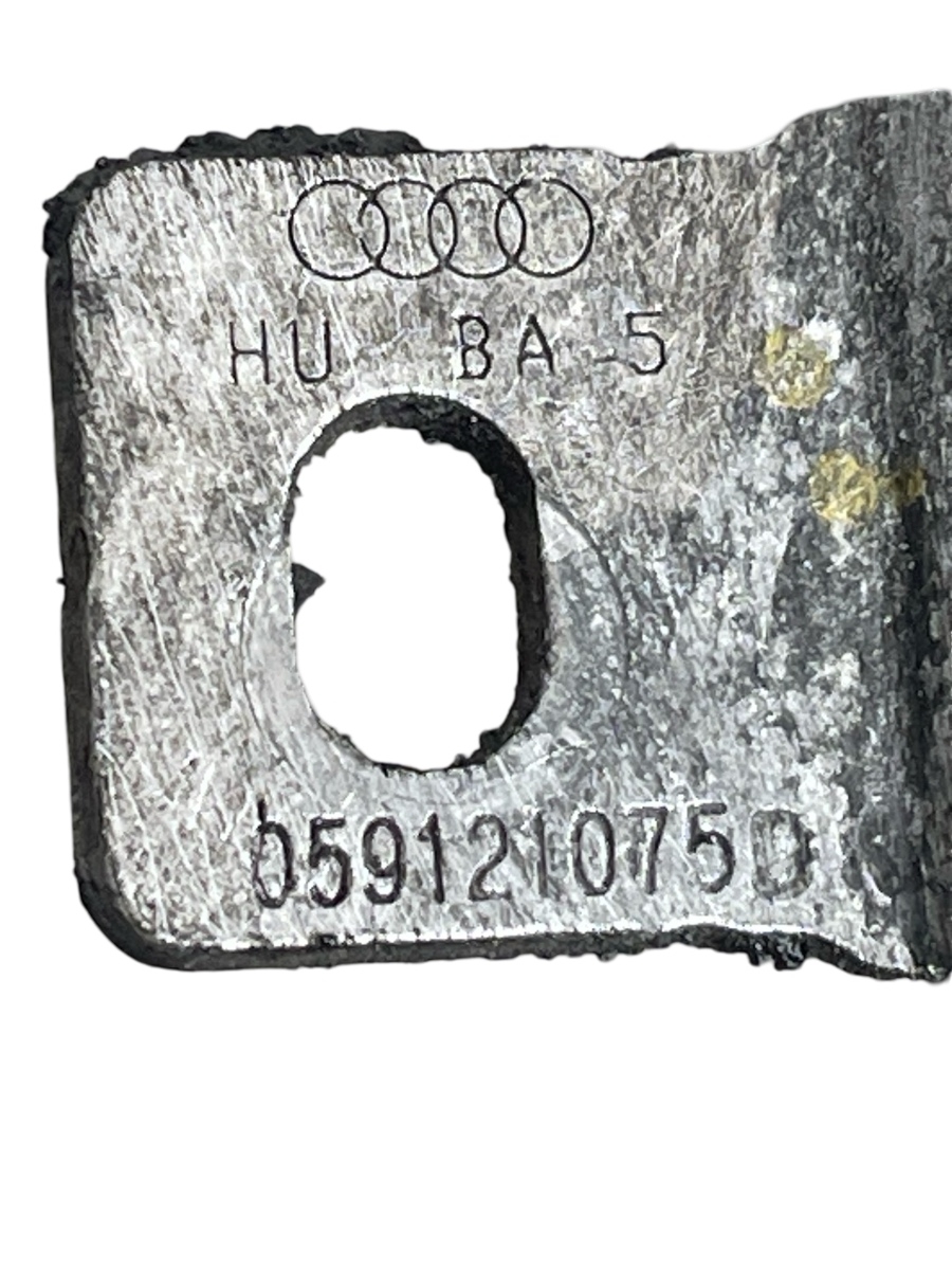 Conducta apa  AUDI A8 III 4H2, 4H8, 4HC, 4HL 2009 - 2018 3.0 TDI quattro CDTA, CDTC, CMHA 059121075D – foto 2