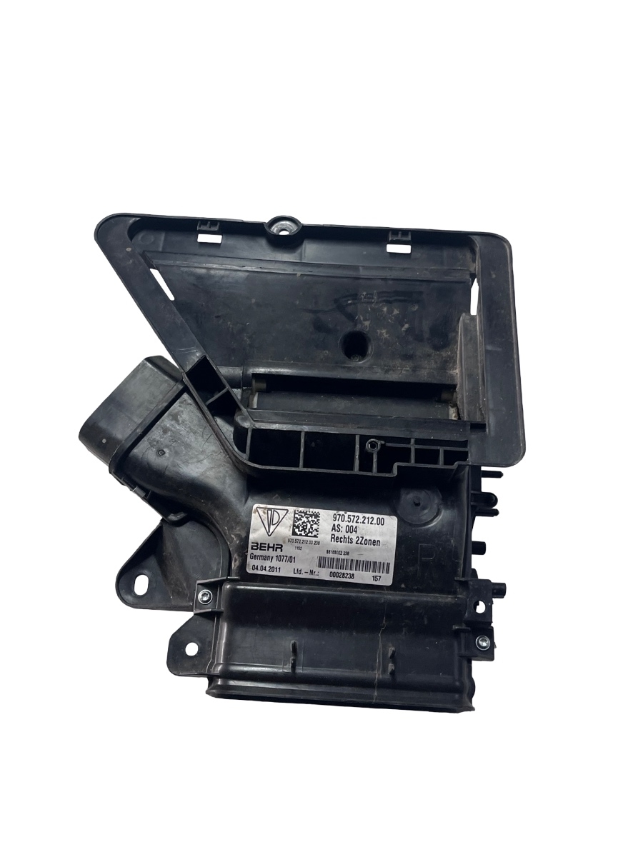 Conducta de aer sub scaun habitaclu dreapta fata PORSCHE PANAMERA 970 2009 - 2016 97057221200 – foto 5