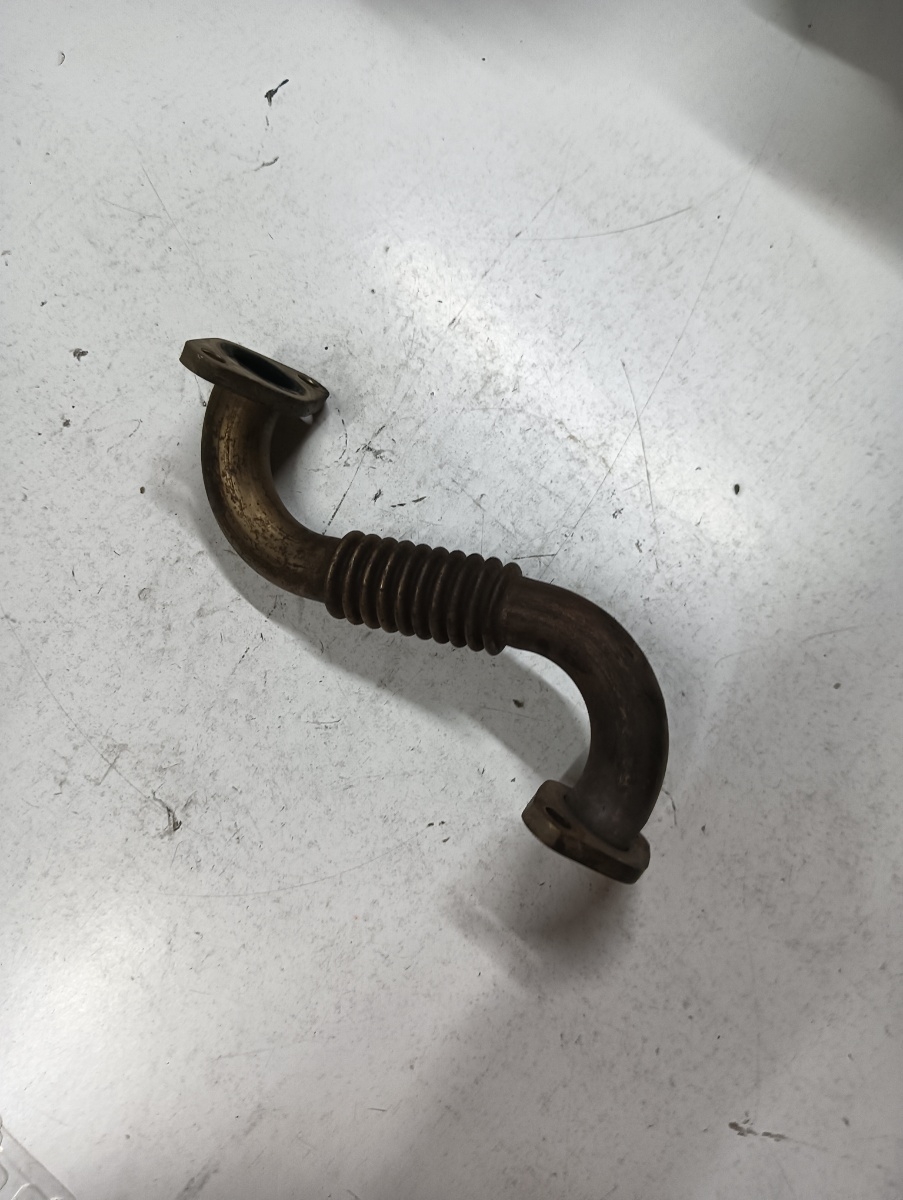 Conducta egr  MITSUBISHI L200 2.5 diesel