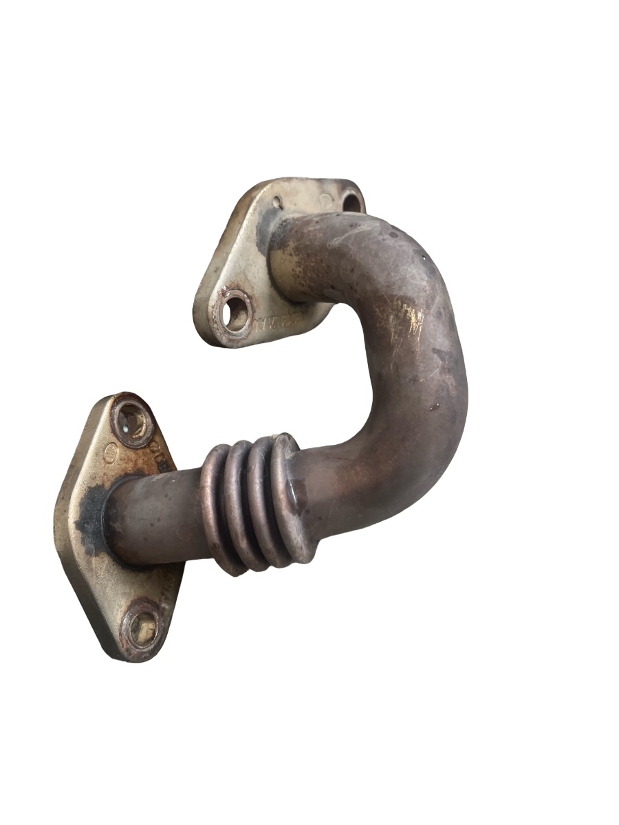 Conducta/furtun supapa EGR VOLKSWAGEN PASSAT 3C2 2005 - 2010 2.0 TDI BMR 03G131521AM