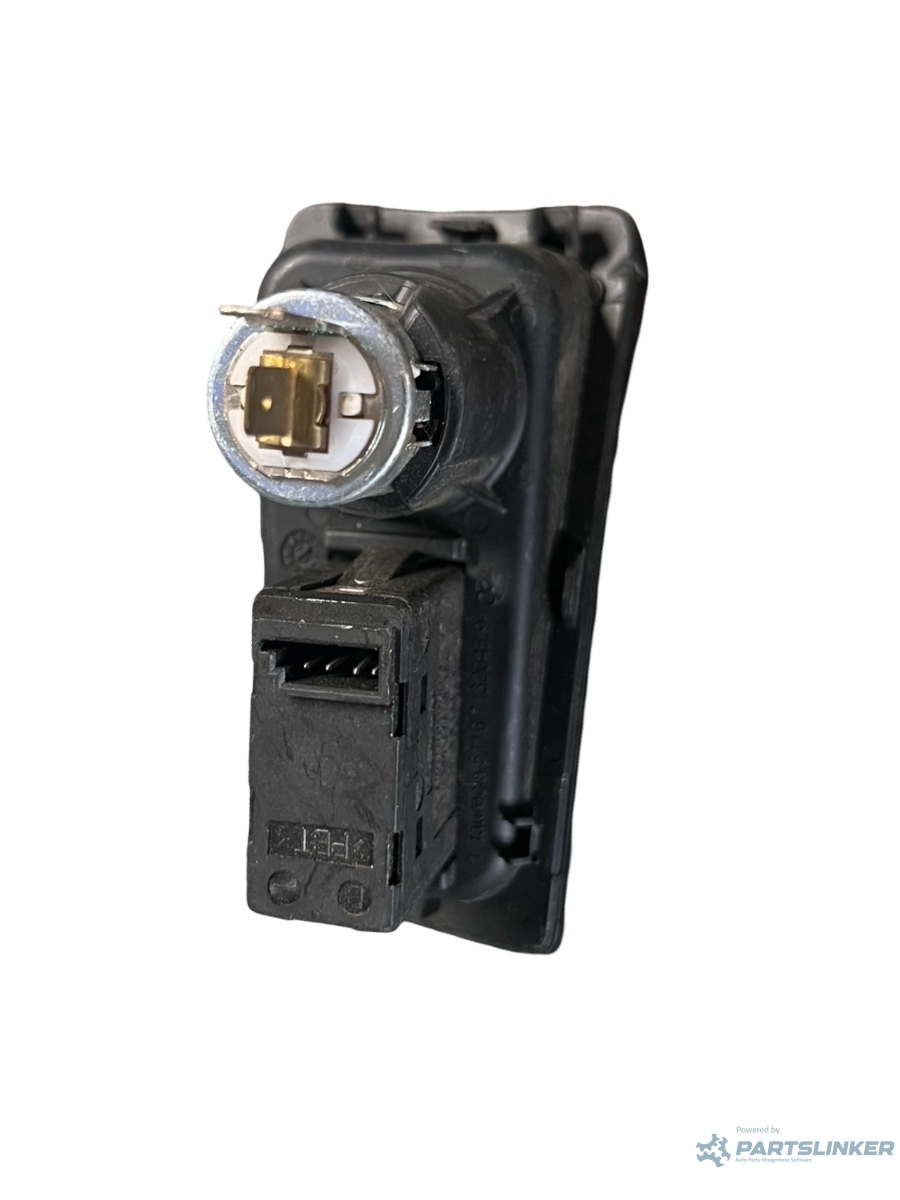 Conector priza AUX BMW 1 E81 2006 - 2012 – foto 2