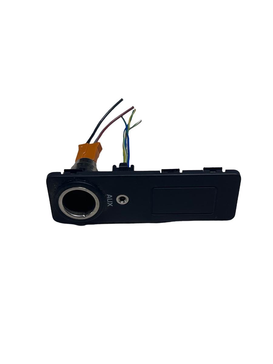 Conector priza AUX JAGUAR XF CC9_, X250 2008 - 2015 8X23-19C166-BA