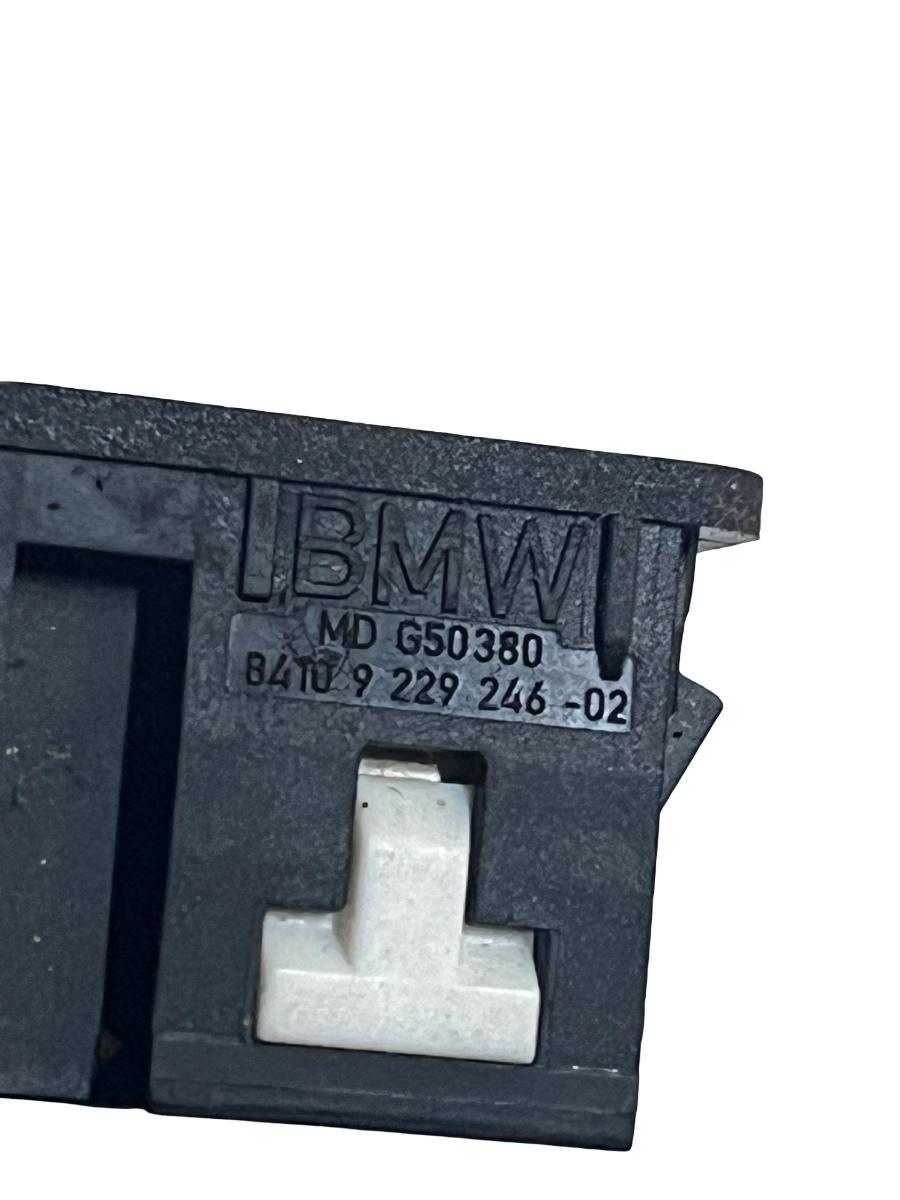 Conector priza AUX MINI MINI COUNTRYMAN R60 2010 - 2016 9229246-02 – foto 3