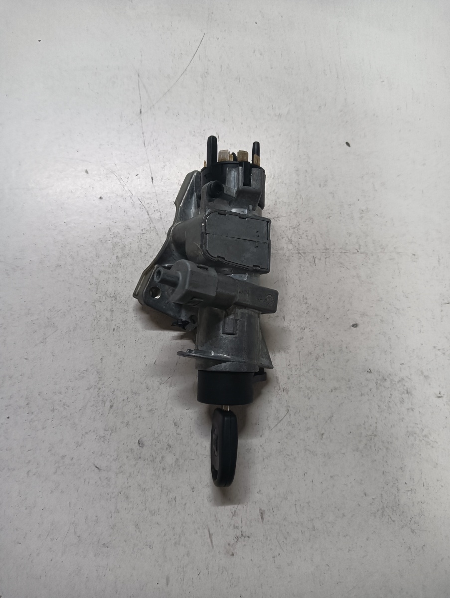 Contact cu cheie AUTOMAT AUDI A3 8L1 1996 - 2006 1.9 TDI AGR, ALH – foto 2