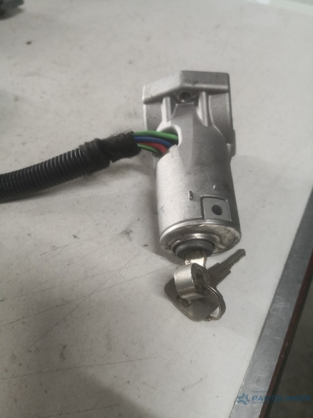Contact cu cheie IVECO Daily III [ 2006 - > ] OEM 7732 – foto 2