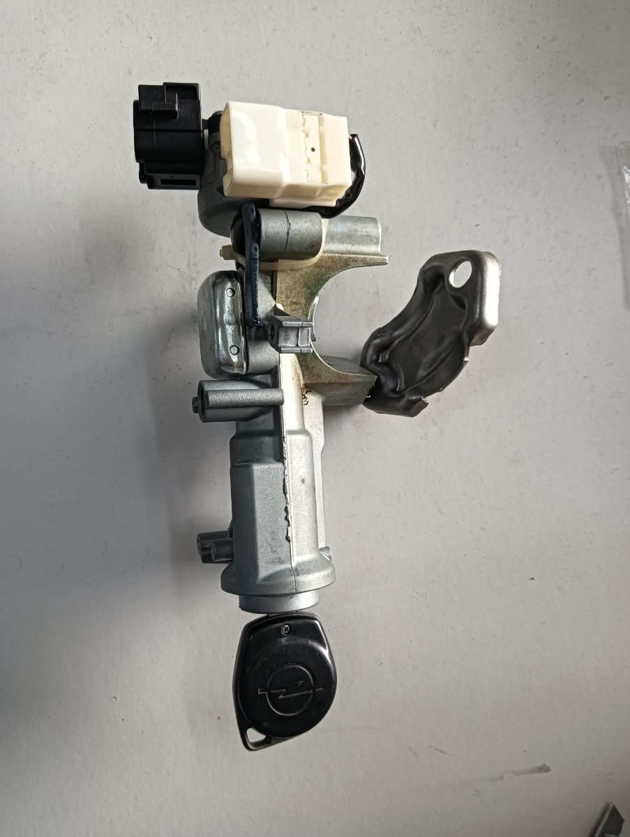 Contact cu cheie OPEL AGILA B H08 2008 - 2014 1.3 CDTI D13A, Z 13 DTJ – foto 2