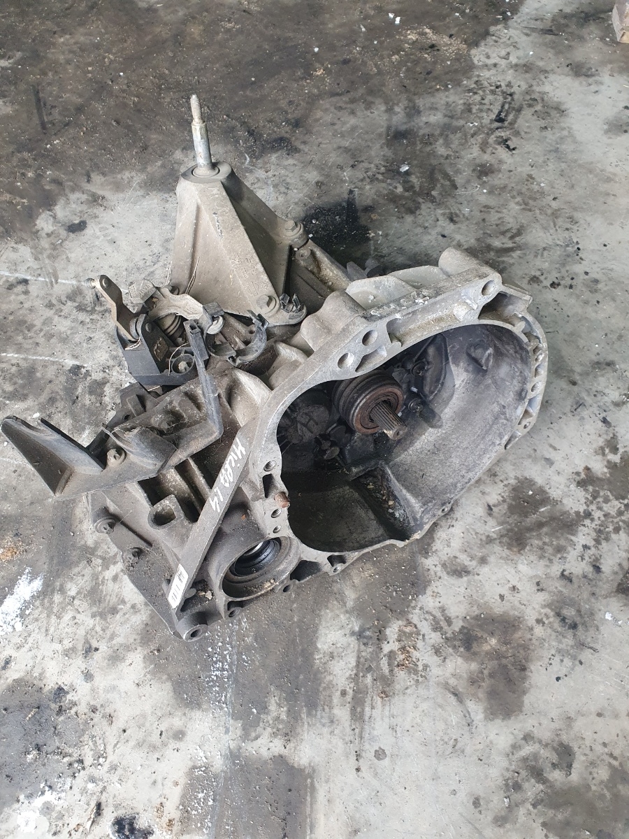 Cutie de viteze manuala 5 trepte NISSAN MICRA III K12 2002 - 2010 1.4 16V CR14DE – foto 3