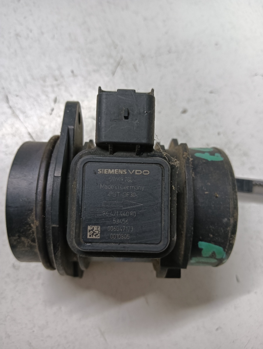 Debitmetru aer  CITROËN C3 Pluriel HB_ 2003 - > 1.4 1.4 KFV (TU3A), FORD FIESTA V JH_, JD_ 2001 - 2010 1.4 TDCi F6JA, F6JB 5wk97004 – foto 2