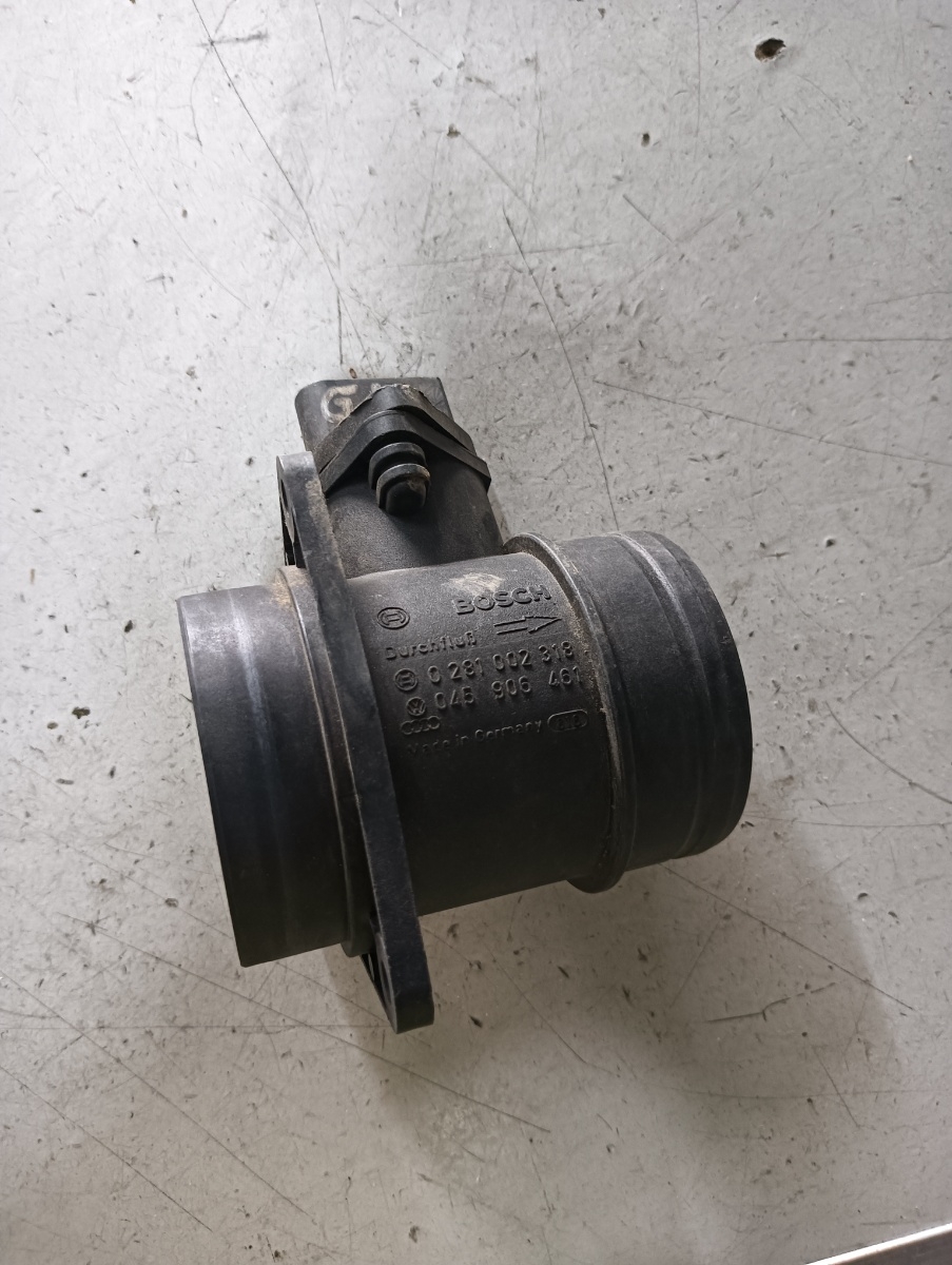Debitmetru aer VOLKSWAGEN POLO (9N_) [ 2001 - 2012 ] TDI (AMF, BAY) 55KW|75HP OEM 0281002318